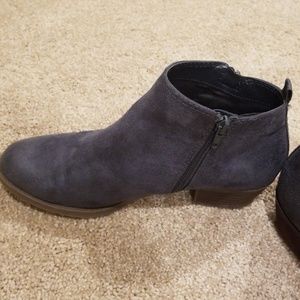 Carlos Women's Brianne Ankle Boot